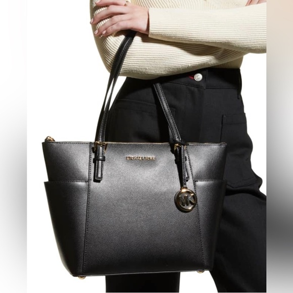 MICHAEL Michael Kors Jet Set East-West Leather Black Tote Bag AUTHENTIC NWT - Picture 2 of 9